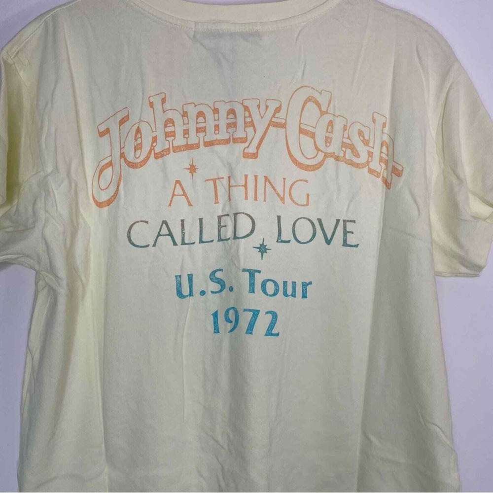 Daydreamer Johnny Cash A Thing Called Love Tour Graphic Tee Small Yellow NWT - Picture 5 of 6